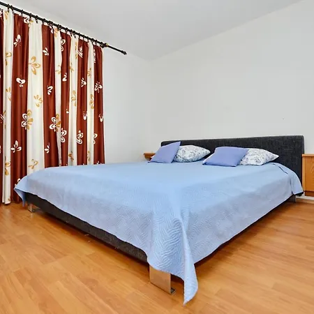 Apartman Dusanka Vir