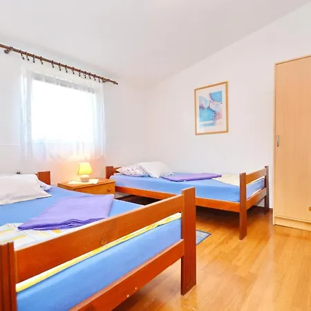 Apartment Apartman Dusanka *